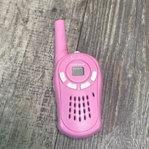 Cobra CXT127 MicroTALK Radio / Pink Walkie Talkies